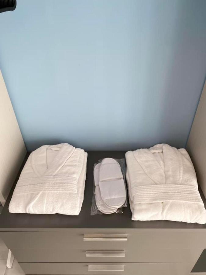 Dizeta Suite And Apartment Σαλέρνο Εξωτερικό φωτογραφία