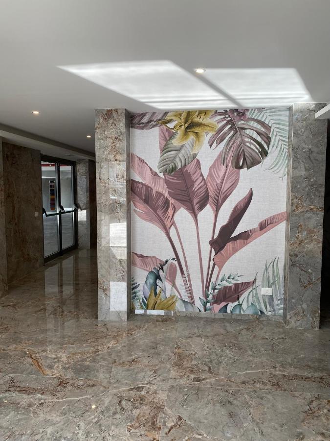 Dizeta Suite And Apartment Σαλέρνο Εξωτερικό φωτογραφία